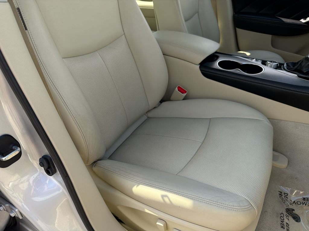 Thumbnail: 2015 INFINITI Q50 - 29