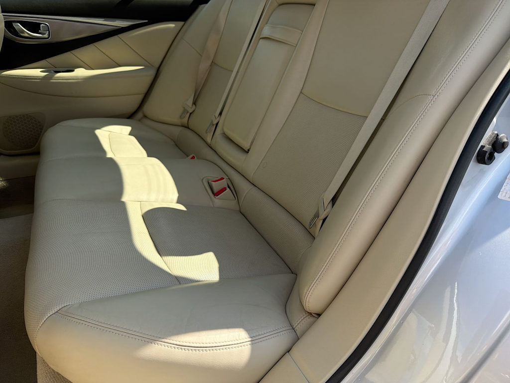 Thumbnail: 2015 INFINITI Q50 - 28