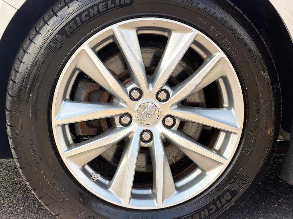 Thumbnail: 2015 INFINITI Q50 - 8