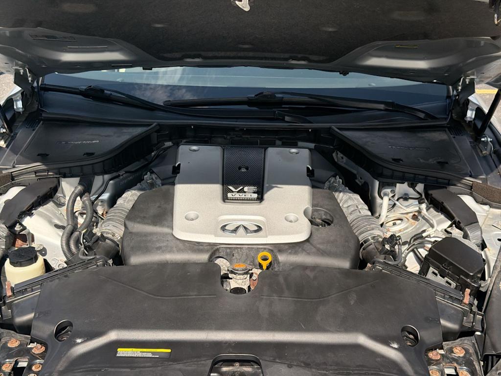Thumbnail: 2015 INFINITI Q50 - 9