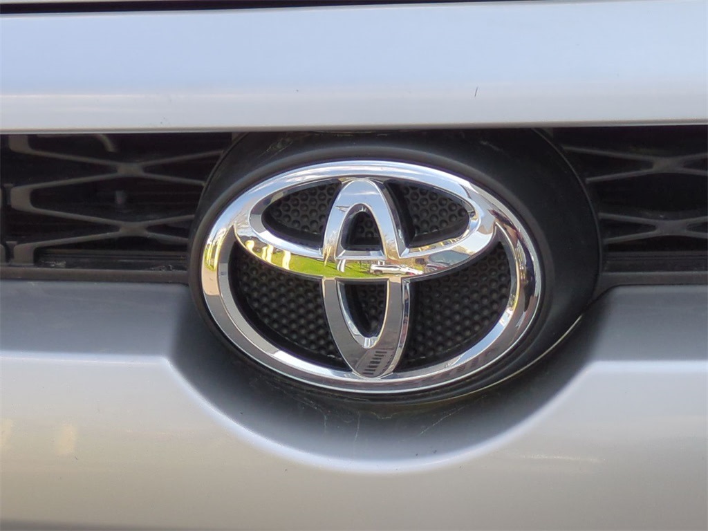 2015 Toyota 4Runner Trail 7