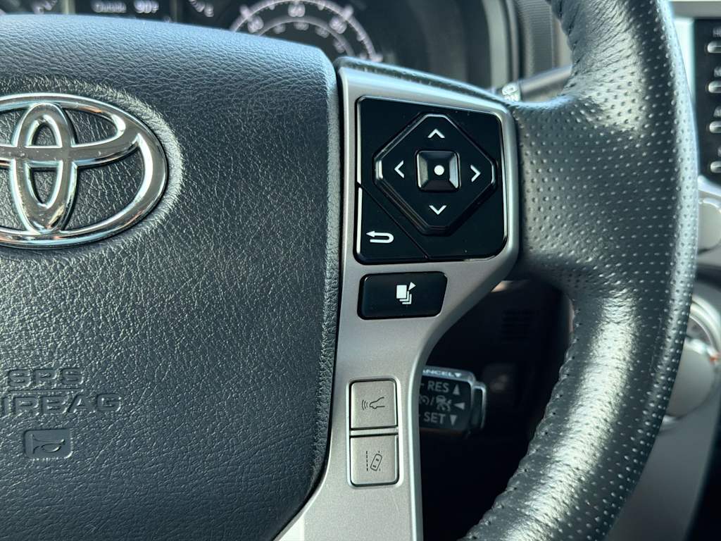 Thumbnail: 2023 Toyota 4Runner - 32