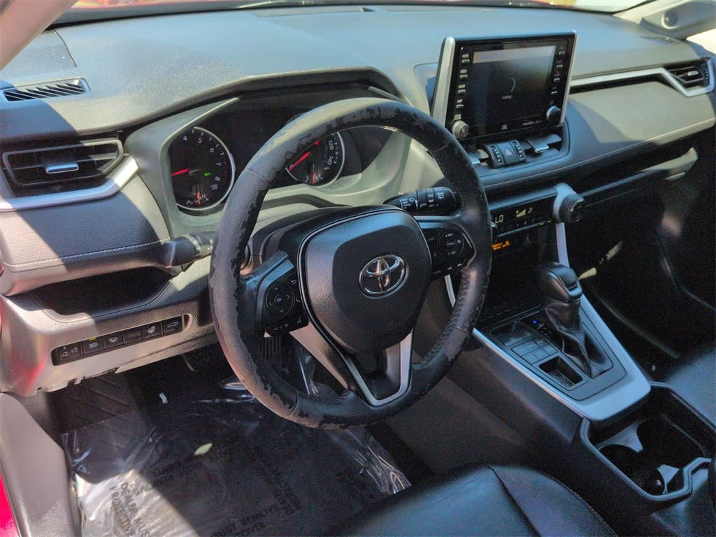 Thumbnail: 2019 Toyota RAV4 - 2
