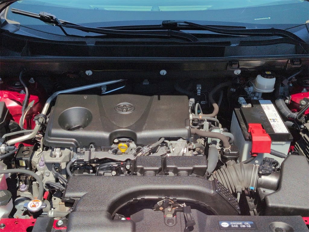 Thumbnail: 2019 Toyota RAV4 - 7
