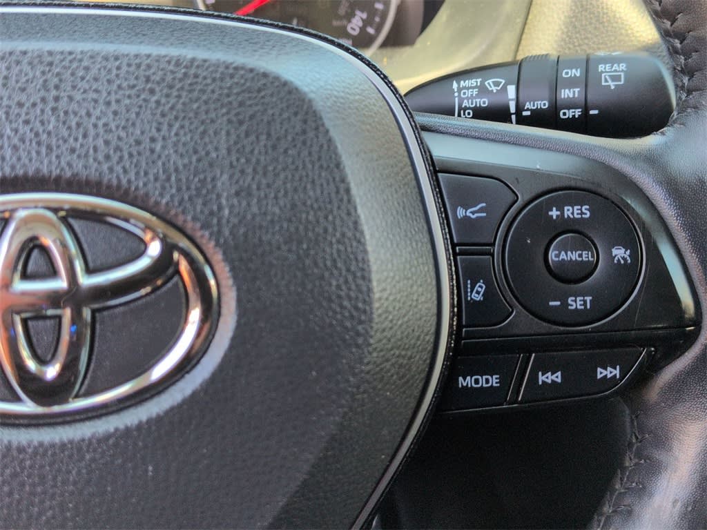 Thumbnail: 2019 Toyota RAV4 - 33