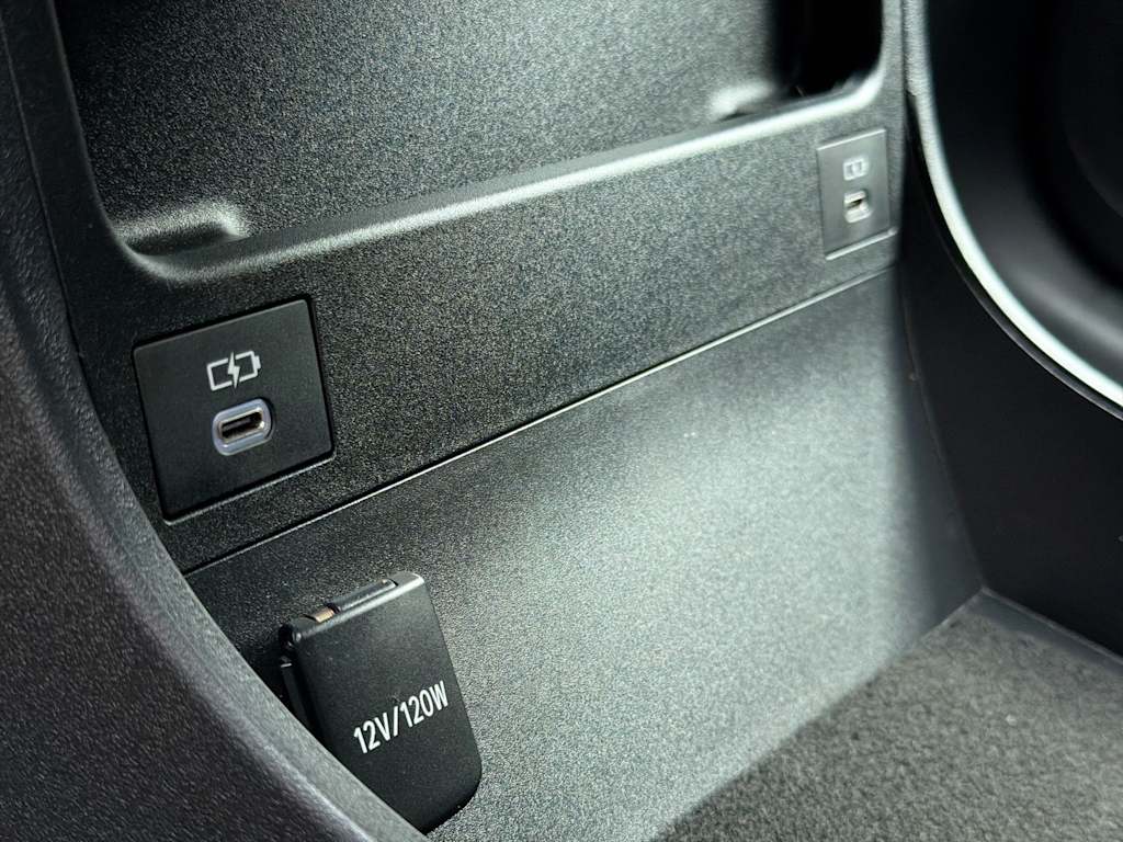 Thumbnail: 2024 Subaru Solterra - 38