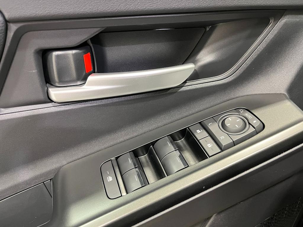 Thumbnail: 2026 Subaru Solterra - 19