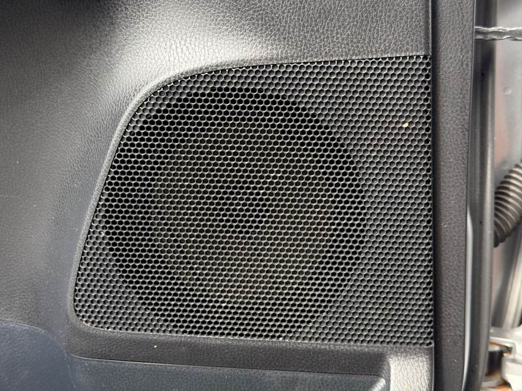 Thumbnail: 2018 Toyota RAV4 - 34