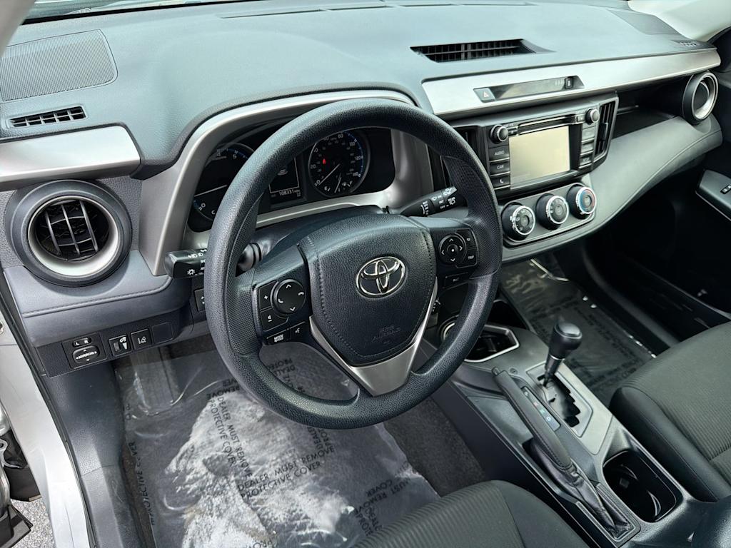 Thumbnail: 2018 Toyota RAV4 - 2