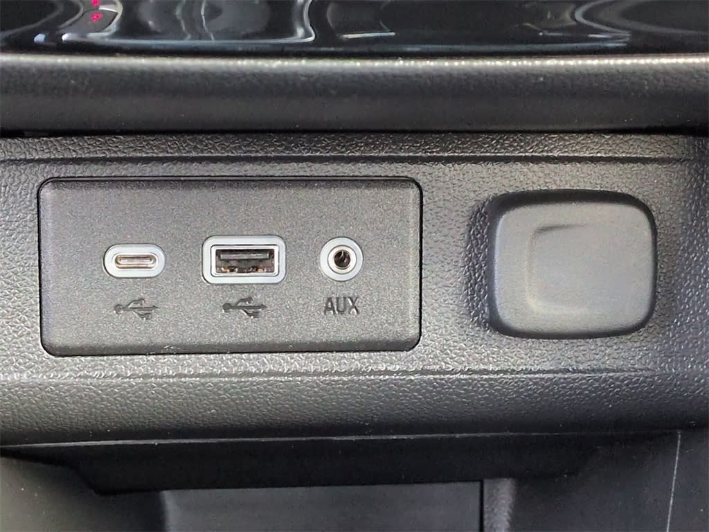 Thumbnail: 2021 Buick Encore GX - 35