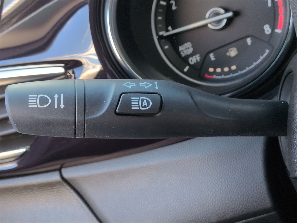 Thumbnail: 2021 Buick Encore GX - 32