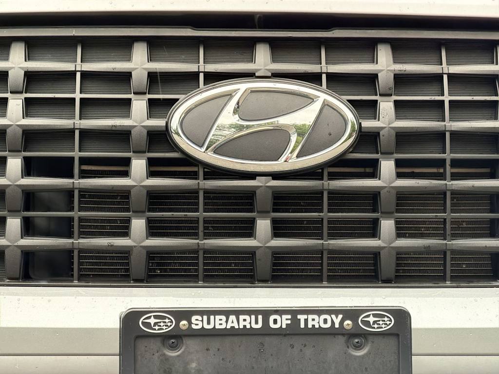 Thumbnail: 2022 Hyundai Venue - 7