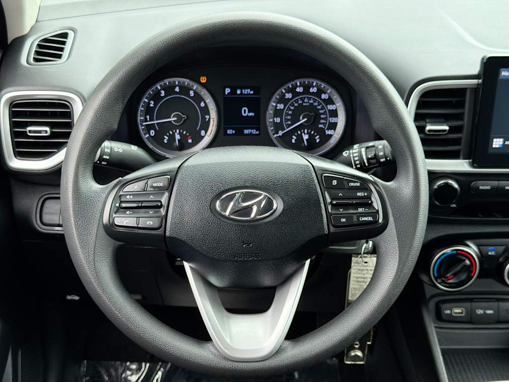 Thumbnail: 2022 Hyundai Venue - 14