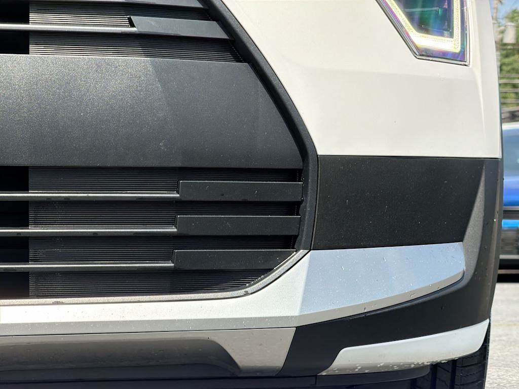 Thumbnail: 2024 Kia Niro - 25