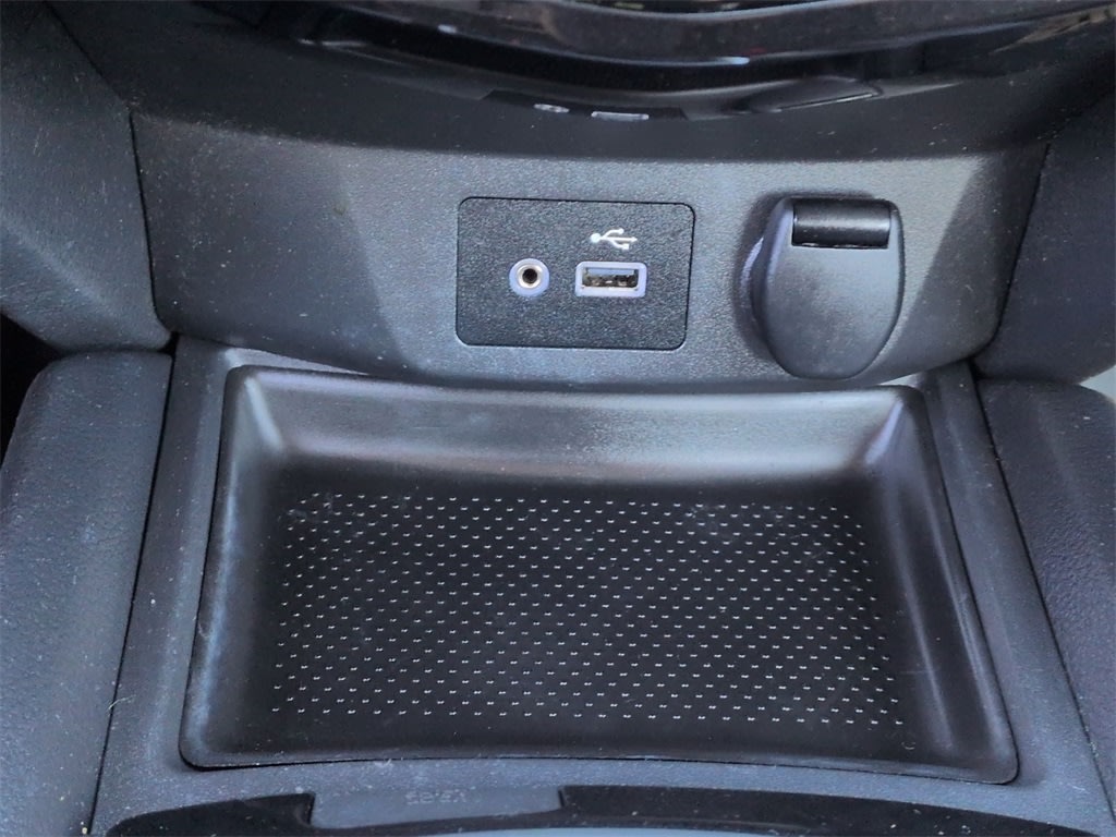 Thumbnail: 2019 Nissan Rogue - 17