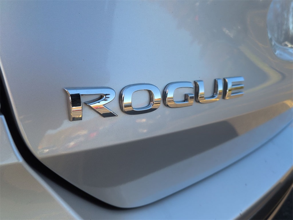 Thumbnail: 2019 Nissan Rogue - 26