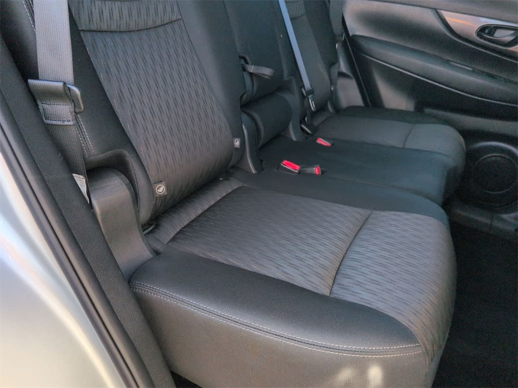 Thumbnail: 2019 Nissan Rogue - 29