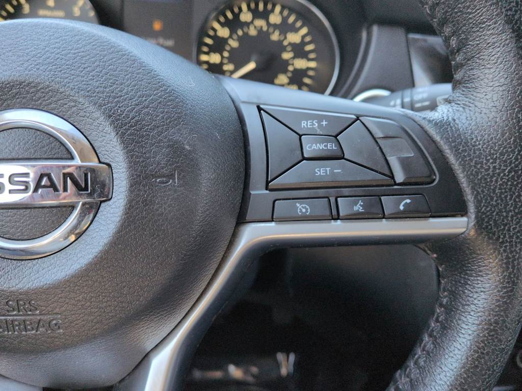 Thumbnail: 2019 Nissan Rogue - 31