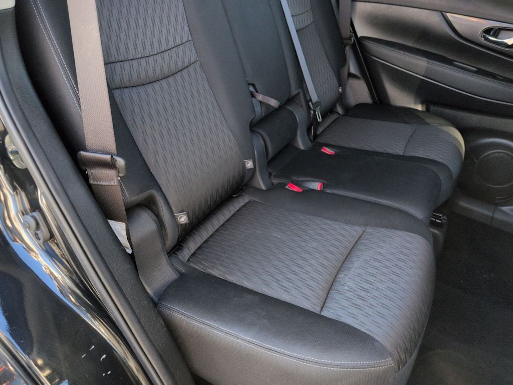 Thumbnail: 2019 Nissan Rogue - 29