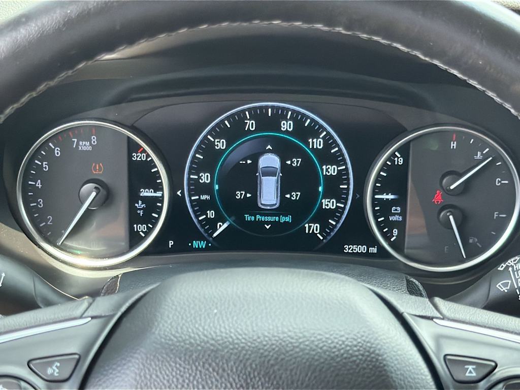 Thumbnail: 2020 Buick Envision - 17