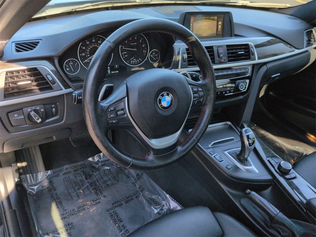 Thumbnail: 2017 BMW 3 Series - 2
