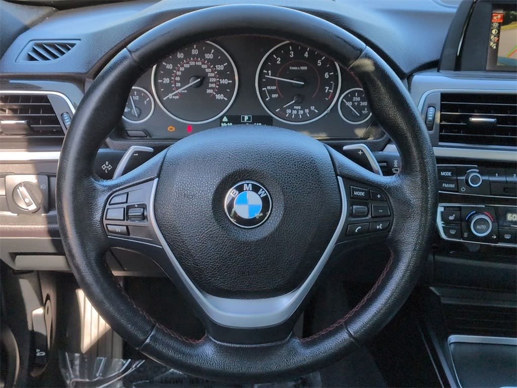Thumbnail: 2017 BMW 3 Series - 13