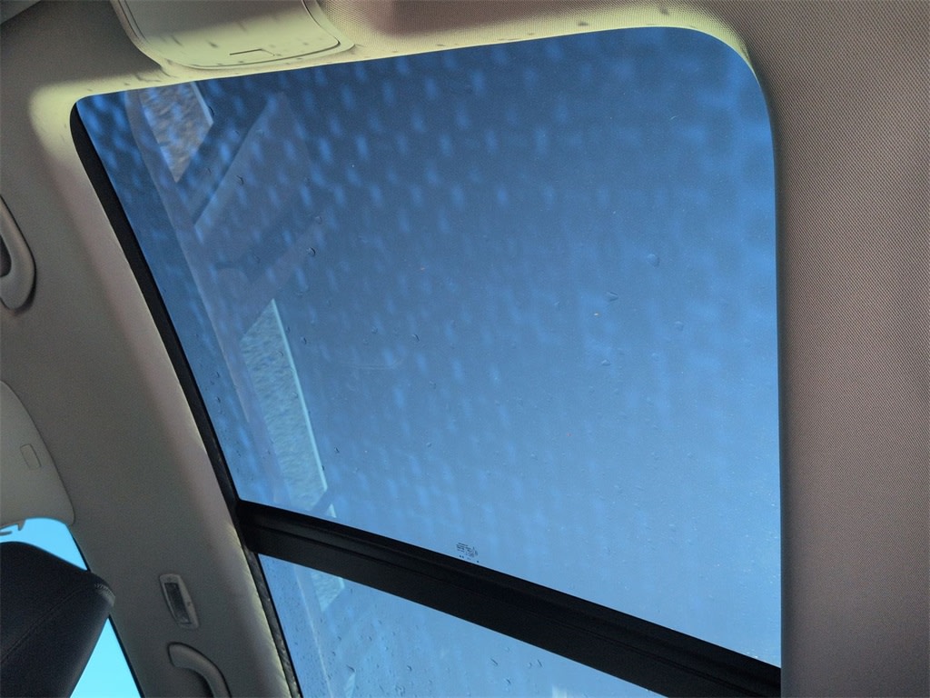 Thumbnail: 2016 Volkswagen Tiguan - 29