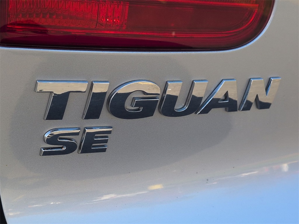 Thumbnail: 2016 Volkswagen Tiguan - 26