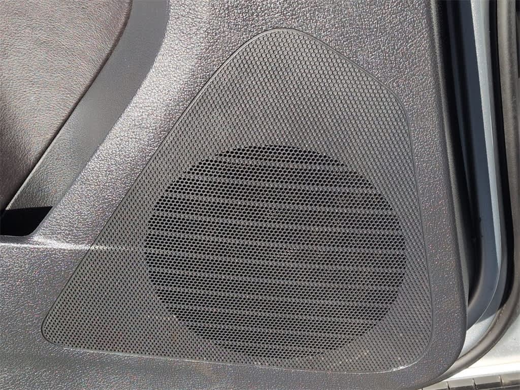 Thumbnail: 2016 Volkswagen Tiguan - 37