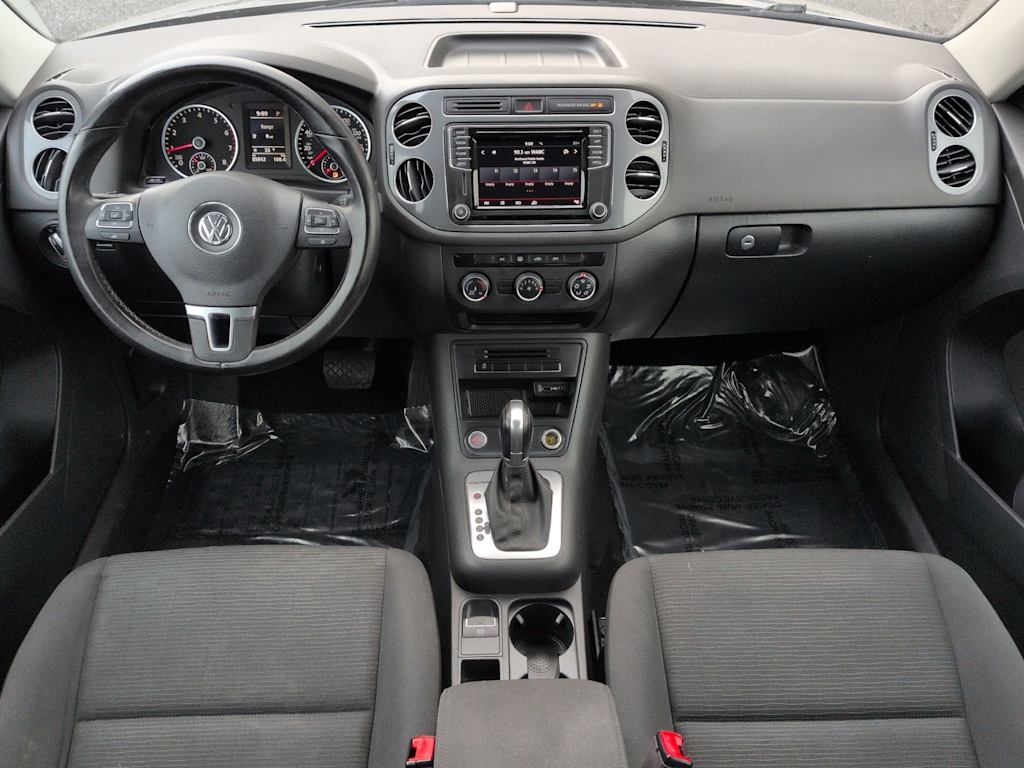 Thumbnail: 2018 Volkswagen Tiguan - 9