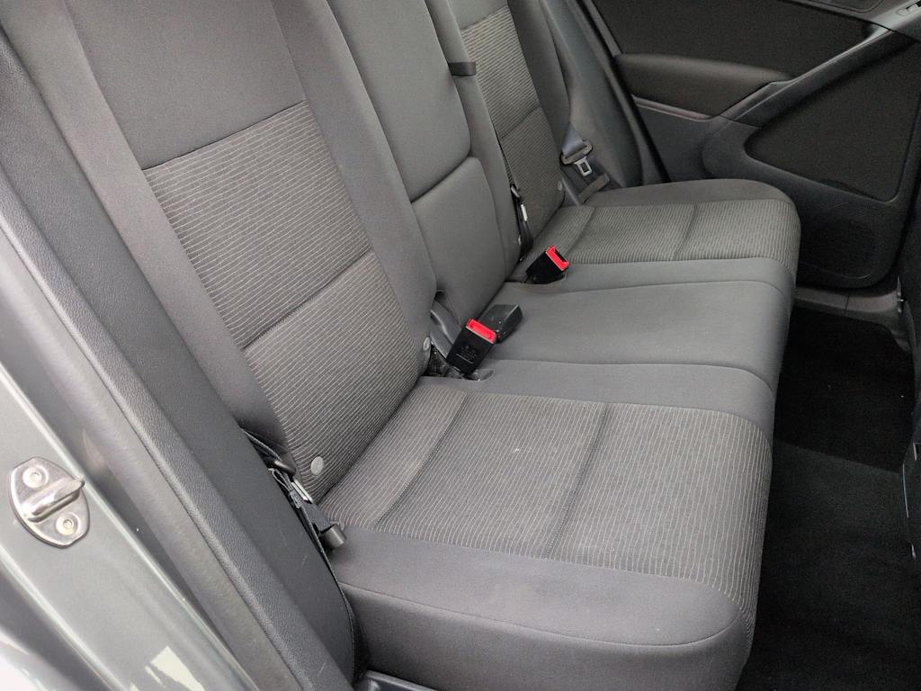 Thumbnail: 2018 Volkswagen Tiguan - 28