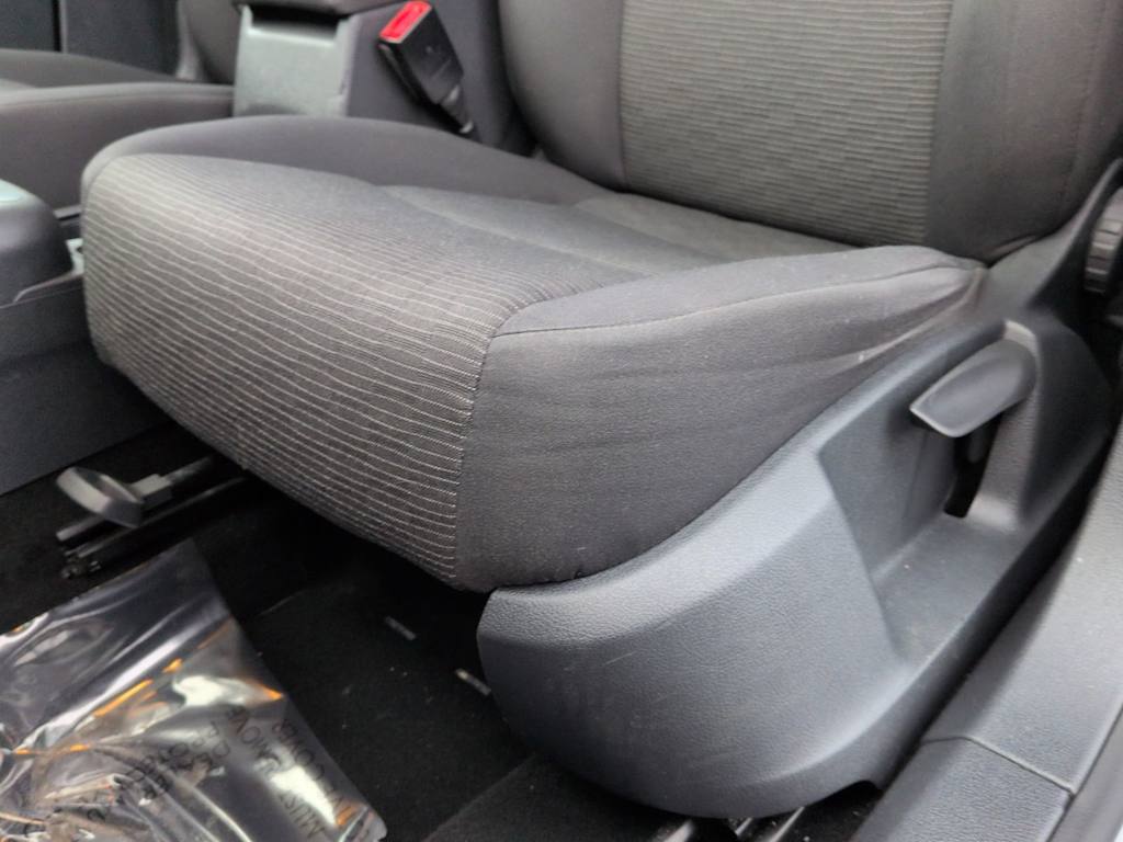 Thumbnail: 2018 Volkswagen Tiguan - 11