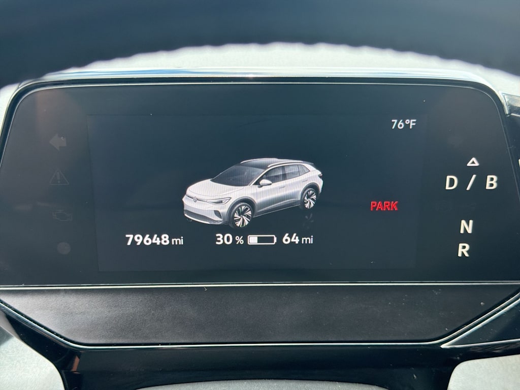 Thumbnail: 2021 Volkswagen ID.4 - 17