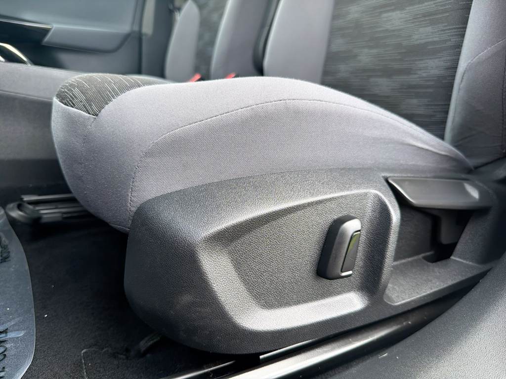 Thumbnail: 2021 Volkswagen ID.4 - 25