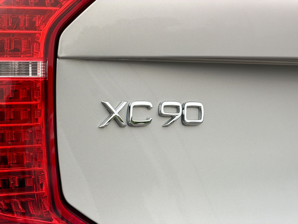 Thumbnail: 2023 Volvo XC90 - 6