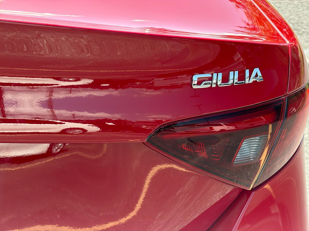 Thumbnail: 2017 Alfa Romeo Giulia - 25