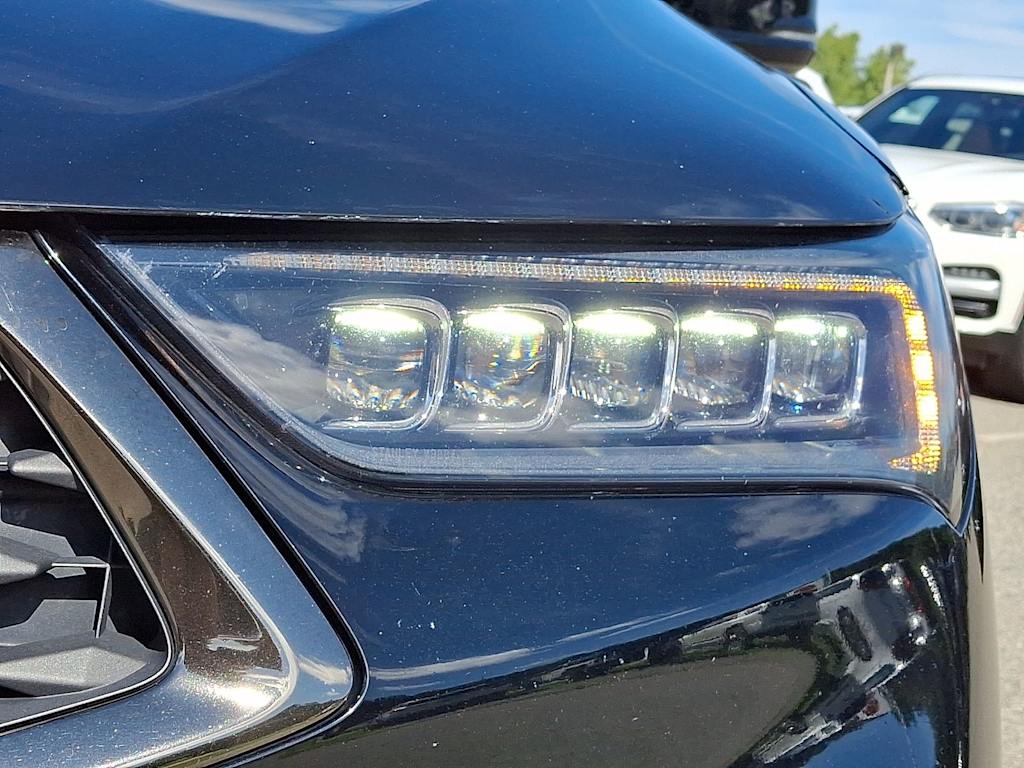 Thumbnail: 2018 Acura TLX - 18