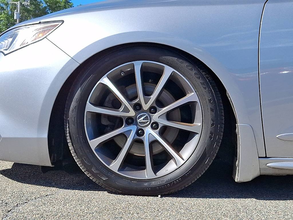 Thumbnail: 2018 Acura TLX - 8