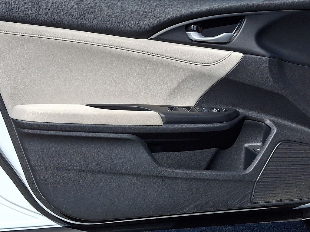 Thumbnail: 2022 Honda Insight - 20