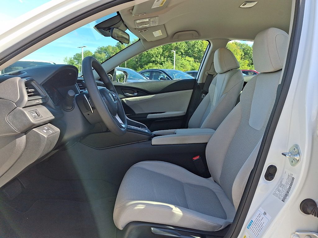 Thumbnail: 2022 Honda Insight - 10