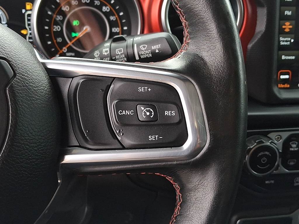 Thumbnail: 2020 Jeep Wrangler - 24