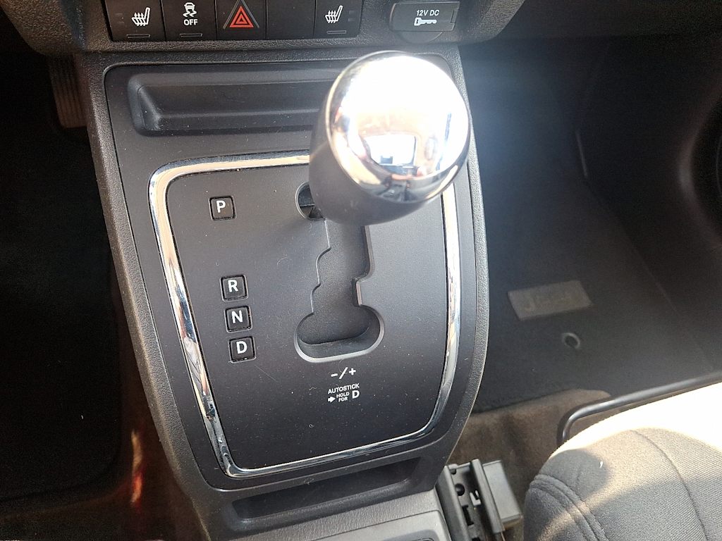 Thumbnail: 2014 Jeep Patriot - 12