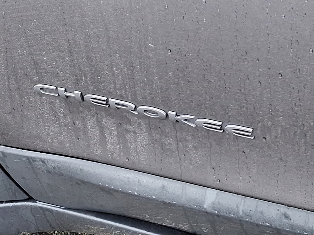 2021 Jeep Cherokee Trailhawk 29