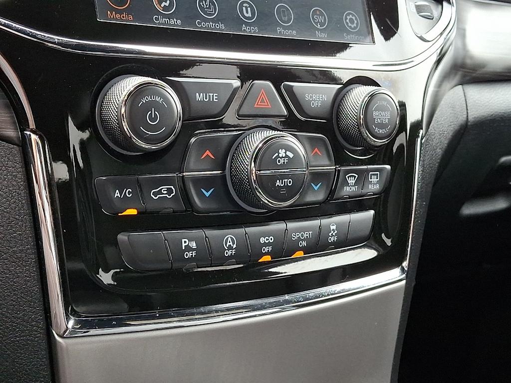 Thumbnail: 2021 Jeep Grand Cherokee - 22