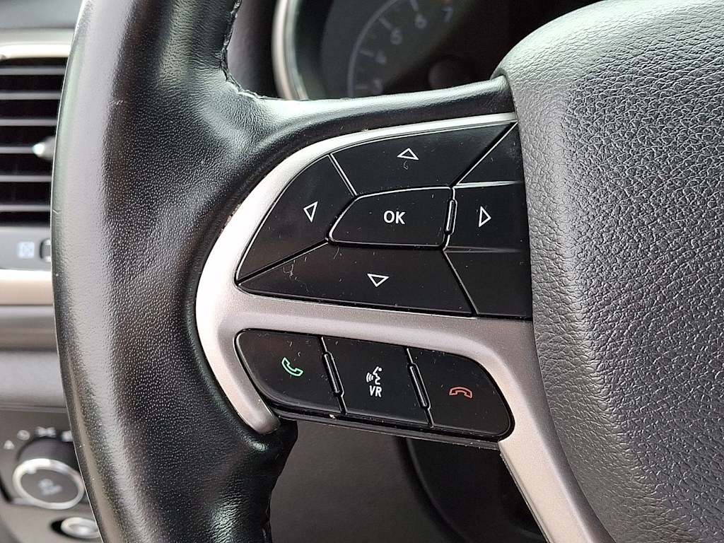 Thumbnail: 2021 Jeep Grand Cherokee - 25
