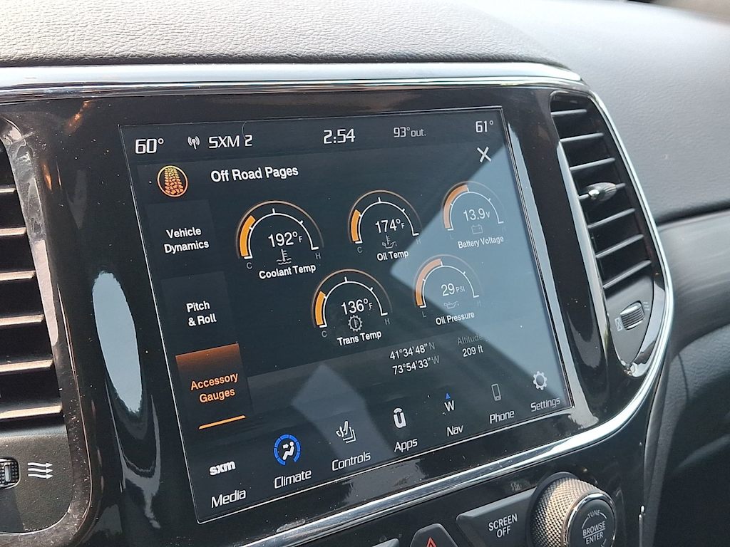 Thumbnail: 2021 Jeep Grand Cherokee - 28