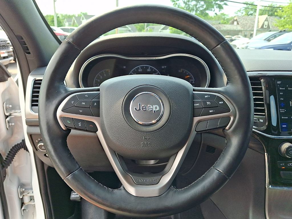 Thumbnail: 2021 Jeep Grand Cherokee - 9