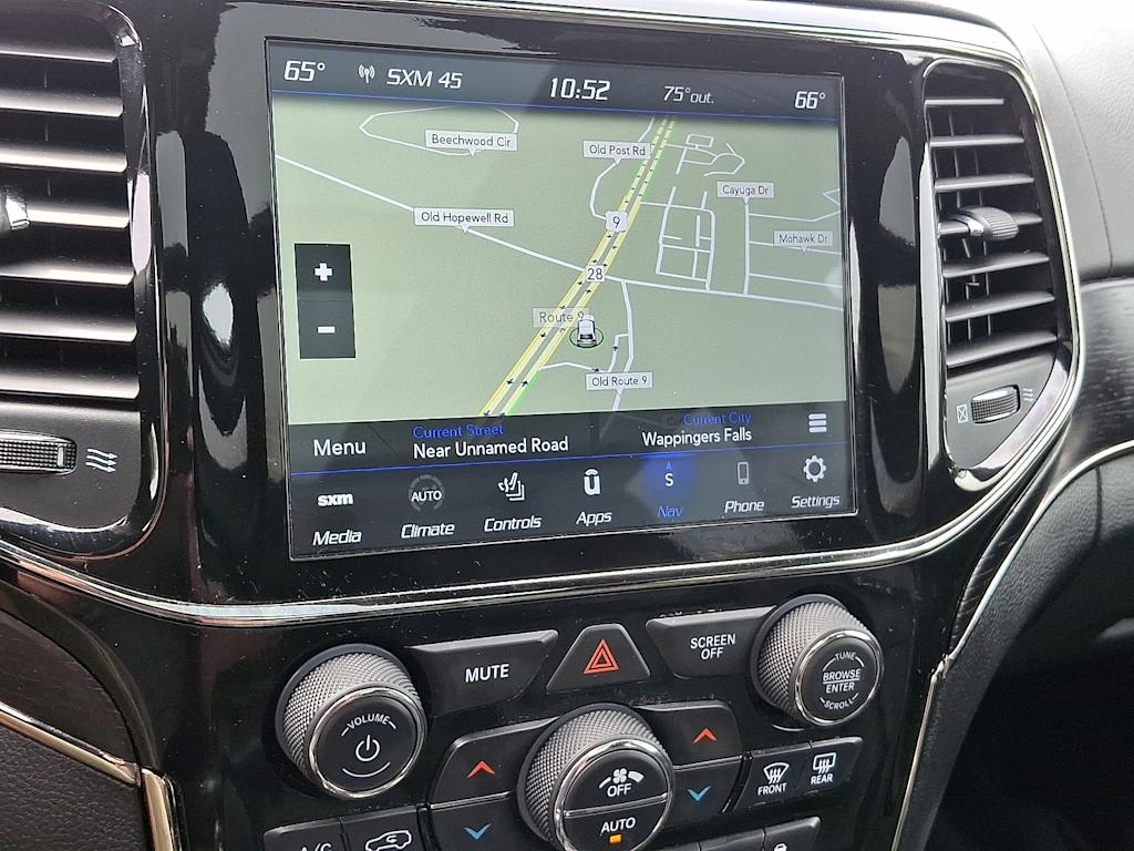 2021 Jeep Grand Cherokee Overland 12