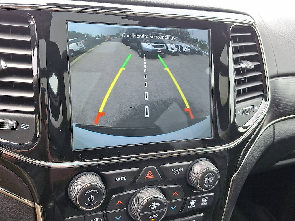 2021 Jeep Grand Cherokee Overland 25