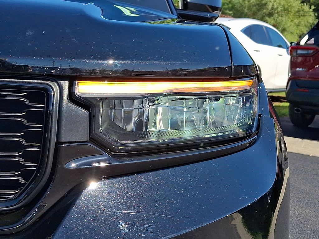 Thumbnail: 2023 Jeep Grand Cherokee - 19